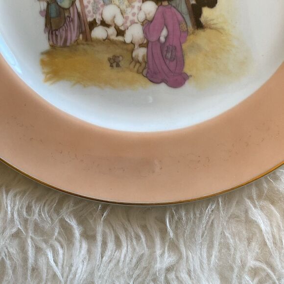 Come let us adore him precious moments plate - Picture 4 of 6